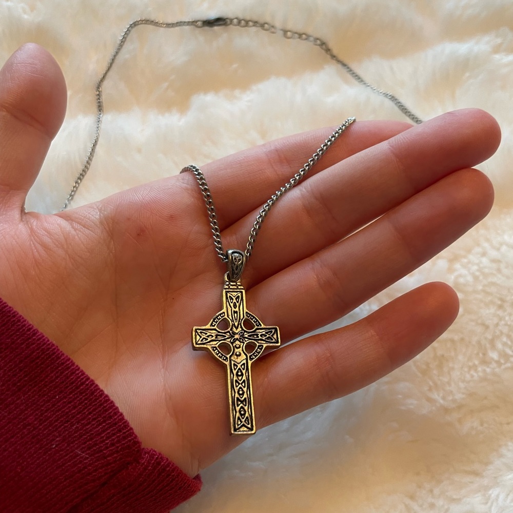 sterling silver celtic cross necklace